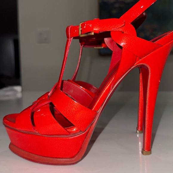 YSL Yves Saint Laurent Tribute Red Patent Sandals 37 - Picture 4 of 16
